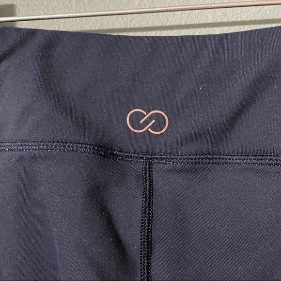 Calia Navy Rainbow Snake Print Cropped Leggings - Picture 4 of 7